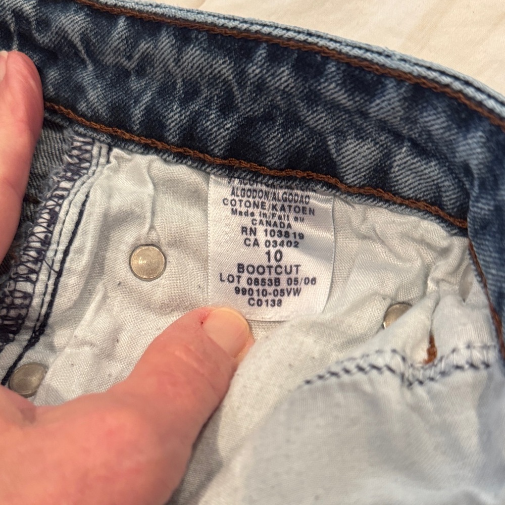 Harley-Davidson Blue Denim Bootcut Jeans with Brown Leather Patch - Picture 6 of 9